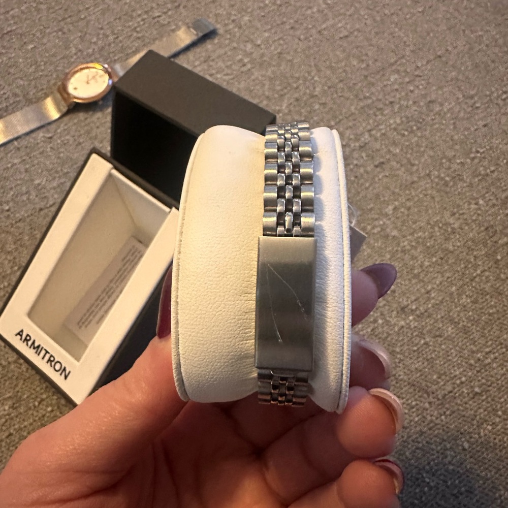 Armitron Silver Bracelet Watch with Green Dial and Crystal Markers - Picture 3 of 4
